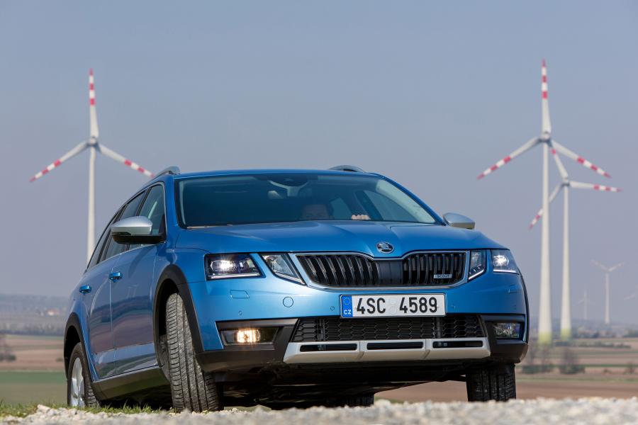  Skoda Octavia Scout 2017 года  (WW) (фото 17 из 40)